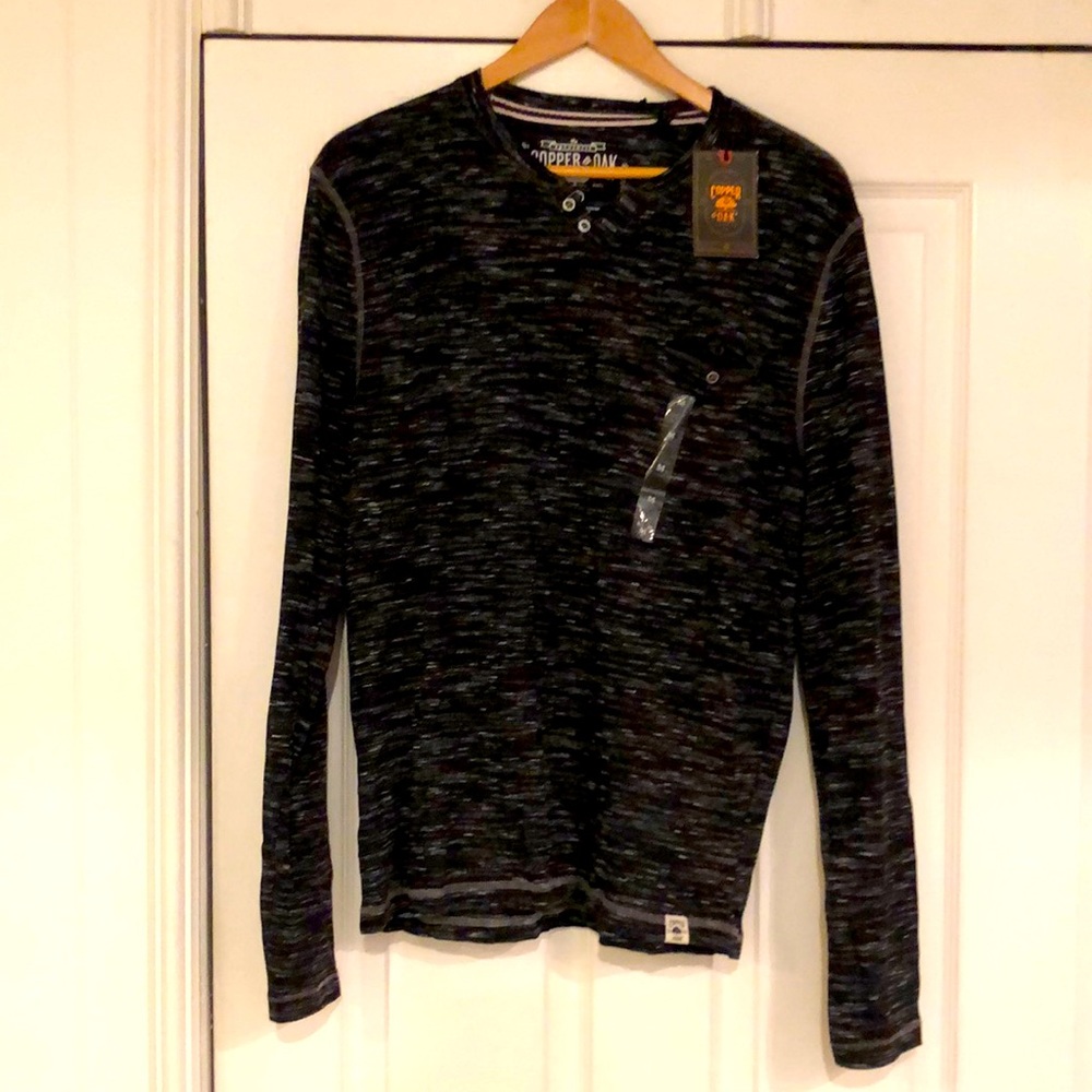 Long Sleeve Two button Cooper Oak Tee